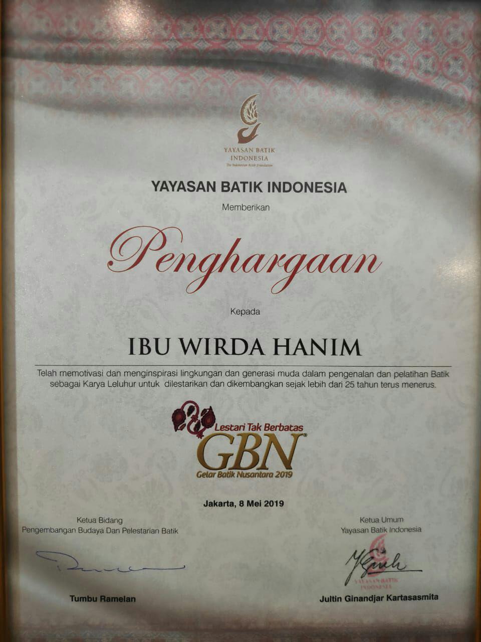 Batik Tanah Liek | Batik Padang | Penghargaan dari yayasan batik Indonesia